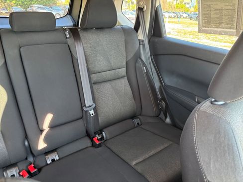 Used 2025 Nissan Rogue SV image 39