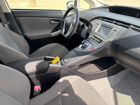 Used 2013 Toyota Prius Two FWD image 21