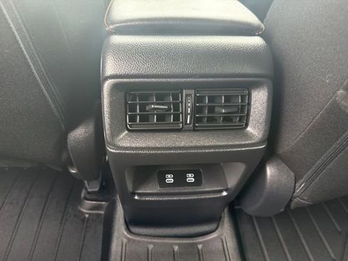 Certified 2025 Honda CR-V Sport image 22