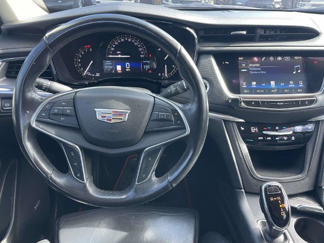 Used 2017 Cadillac XT5 Luxury w/ Driver Awareness Package FWD image 14