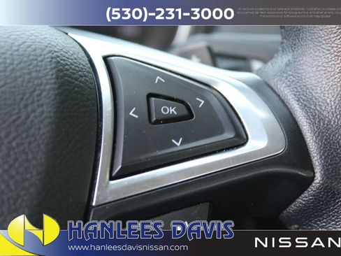 Used 2017 Ford Fusion SE w/ Fusion SE Technology Package FWD image 30