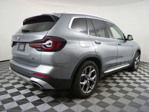 Used 2024 BMW X3 xDrive30i image 3