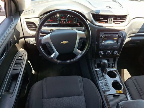 Certified 2016 Chevrolet Traverse LT FWD image 12