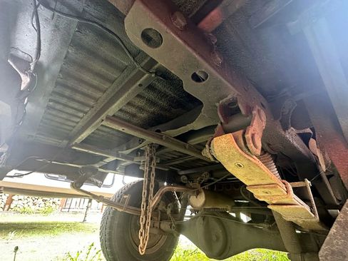 Used 1988 Toyota Pickup 4x4 Regular Cab image 21