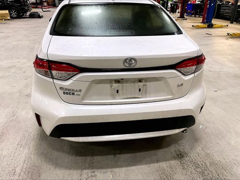 Certified 2020 Toyota Corolla LE image 7