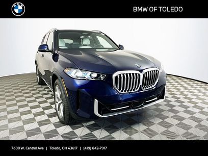New 2026 BMW X5 xDrive50e w/ Premium Package