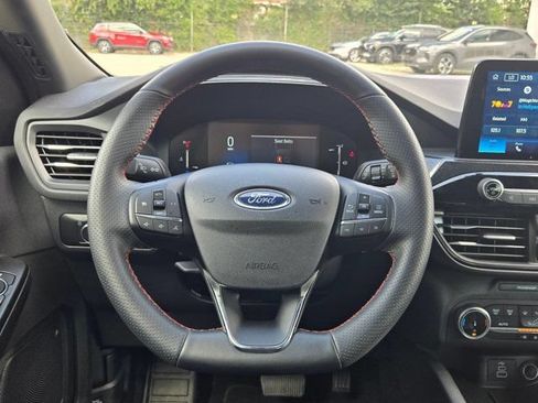 Used 2025 Ford Escape ST-Line AWD/4WD image 22
