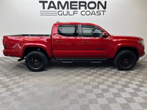 Used 2022 Toyota Tacoma SR5 w/ Technology Package RWD image 4