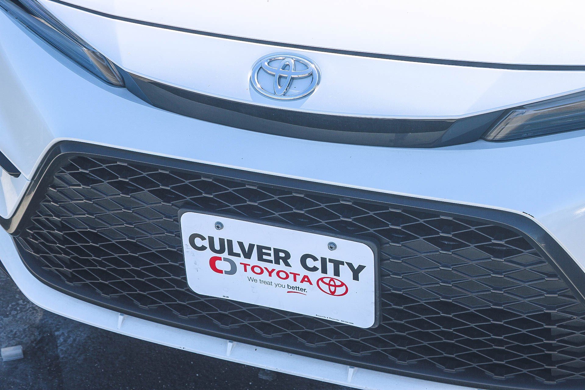 Used 2024 Toyota Corolla SE w/ SE Premium Package FWD image 7
