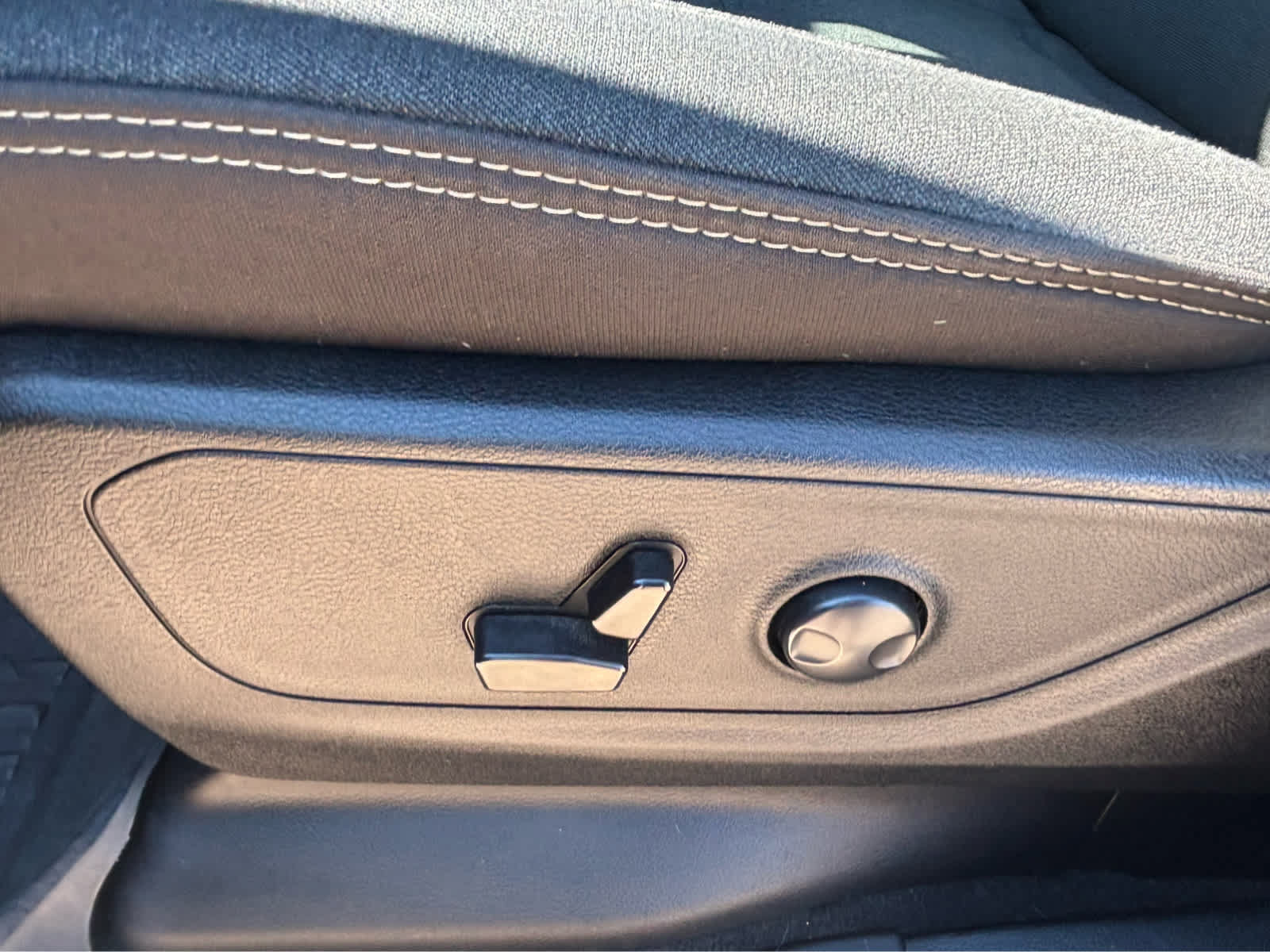 Used 2025 RAM 1500 Big Horn AWD/4WD image 16