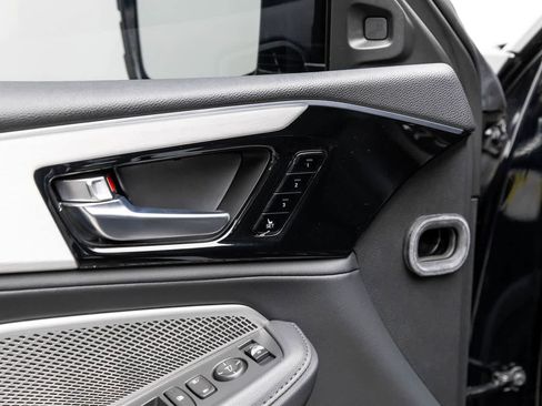 Used 2023 Acura MDX SH-AWD image 30