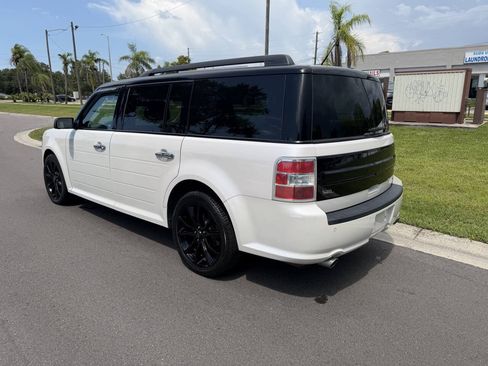 Used 2019 Ford Flex SEL w/ Equipment Group 202A AWD/4WD image 3