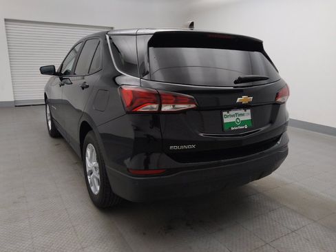 Used 2022 Chevrolet Equinox LS FWD image 6