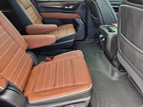 Used 2023 GMC Yukon Denali Ultimate AWD/4WD image 21