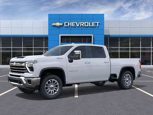 New 2026 Chevrolet Silverado 2500 LTZ w/ LTZ Convenience Package AWD/4WD image 2
