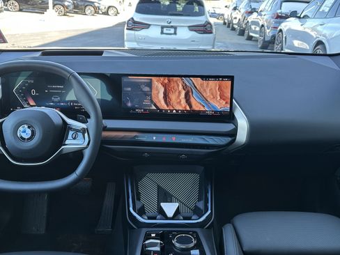 Used 2025 BMW X3 xDrive30i image 30