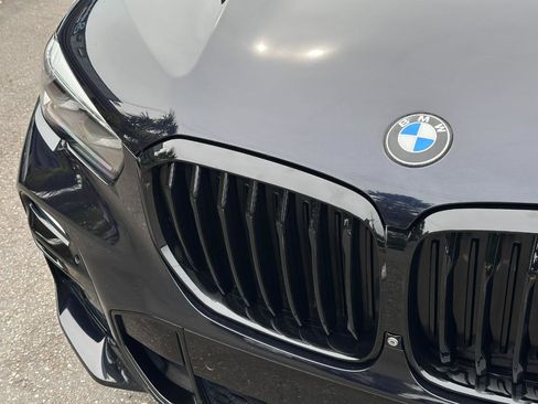 Used 2019 BMW X5 xDrive40i w/ M Sport Package image 35