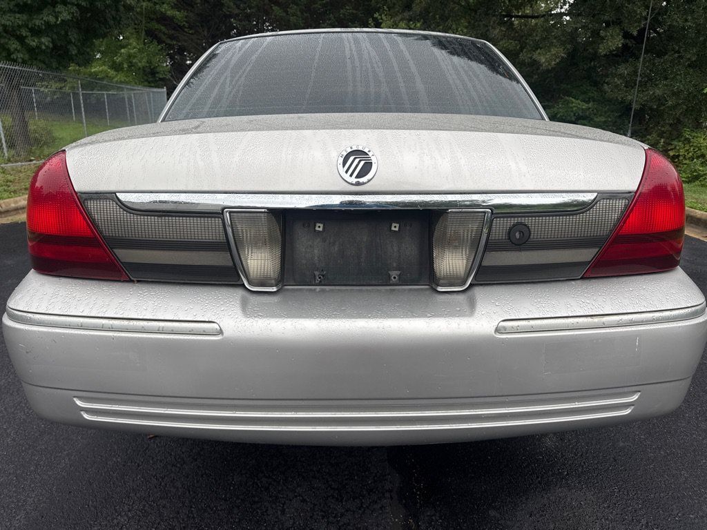 Used 2005 Mercury Grand Marquis LS RWD image 4