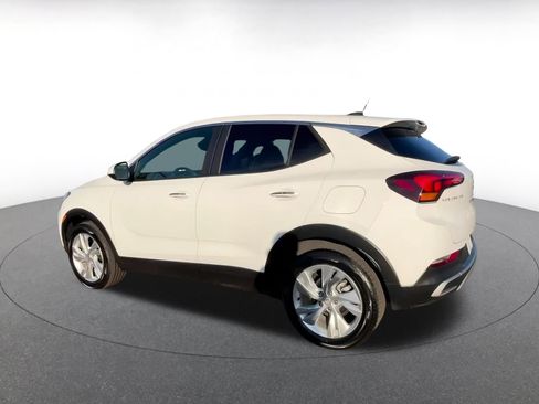 Used 2025 Buick Encore GX Preferred image 10