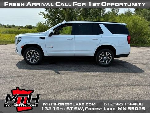 Used 2023 GMC Yukon AT4 w/ Max Trailering Package AWD/4WD image 5