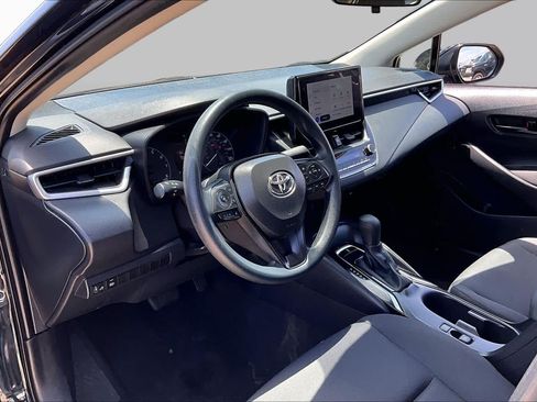 Used 2024 Toyota Corolla LE FWD image 16