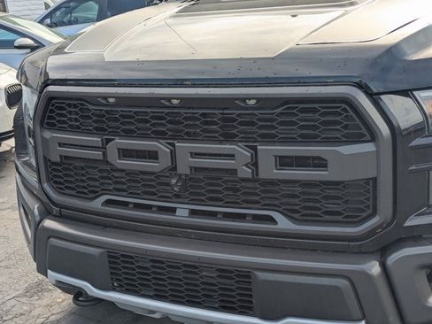 Used 2019 Ford F150 Raptor w/ Equipment Group 802A Luxury image 10