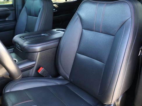 Used 2022 Chevrolet Tahoe RST w/ Sport Performance Package image 14