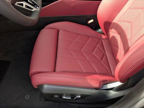 Used 2026 BMW 530i w/ M Sport Package image 4