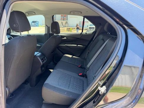 Used 2024 Chevrolet Equinox LT AWD/4WD image 8