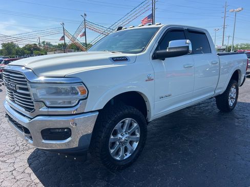 Used 2019 RAM 2500 Laramie AWD/4WD image 4