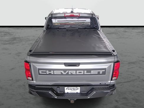 Used 2024 Chevrolet Colorado Z71 w/ Z71 Convenience Package 2 image 3