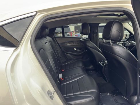 Used 2018 Mercedes-Benz GLC 300 4MATIC Coupe image 40