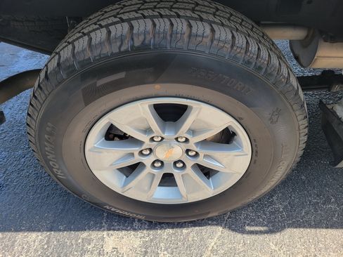 Certified 2025 Chevrolet Silverado 1500 LT RWD image 41