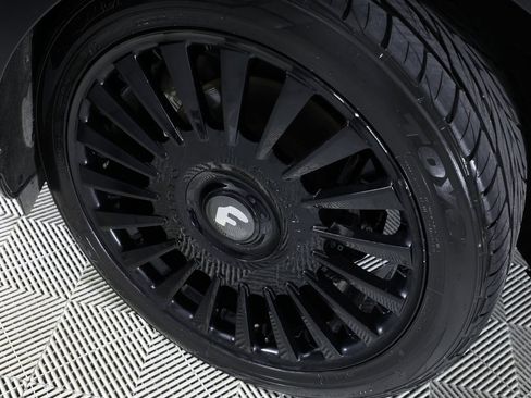 Used 2023 Land Rover Range Rover SE image 45