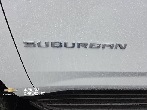 New 2026 Chevrolet Suburban Premier AWD/4WD image 11