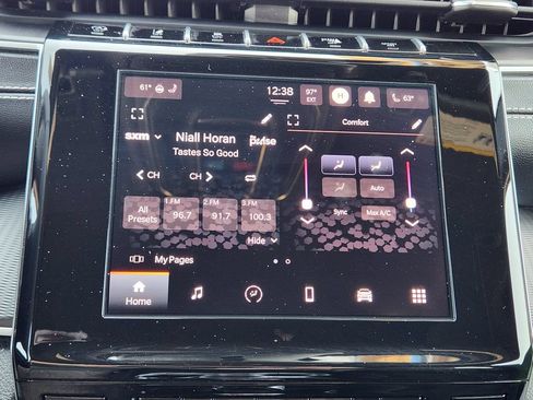Used 2024 Jeep Grand Cherokee Altitude AWD/4WD image 17