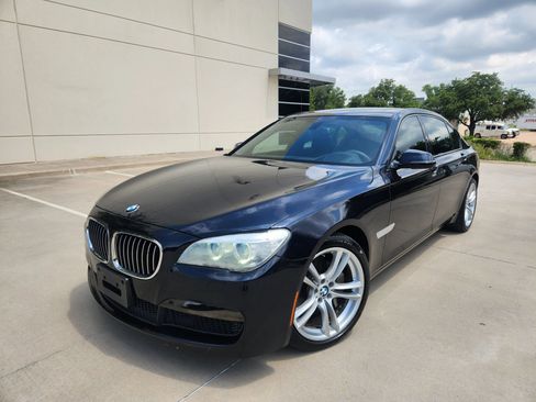 Used 2014 BMW 740Li image 22