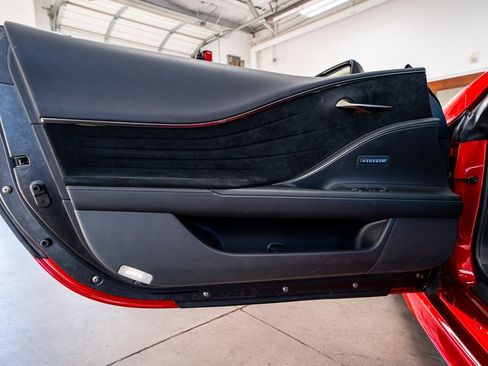 Used 2018 Lexus LC 500 Coupe image 28