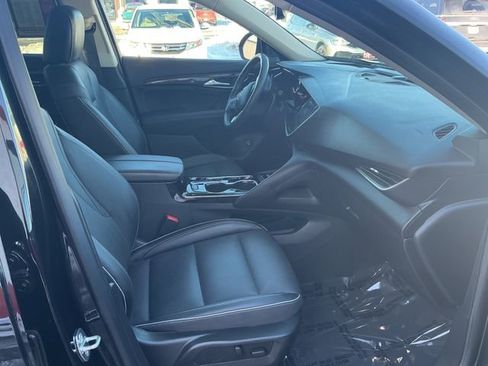 Used 2023 Buick Envision Essence AWD/4WD image 23