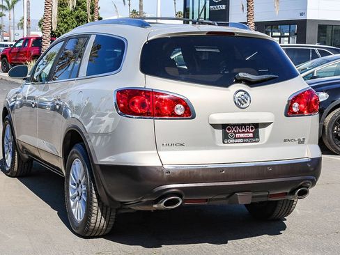 Used 2008 Buick Enclave CXL w/ Entertainment Package #1 image 6