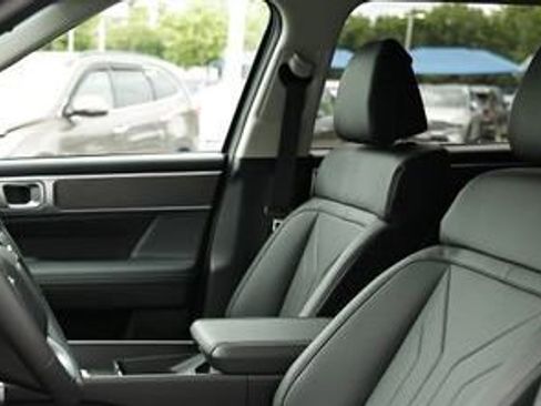 New 2026 Hyundai Santa Fe SEL FWD image 9