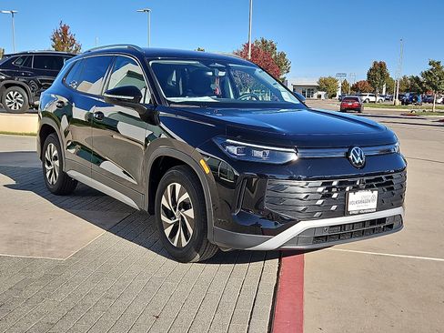 New 2026 Volkswagen Tiguan S image 4