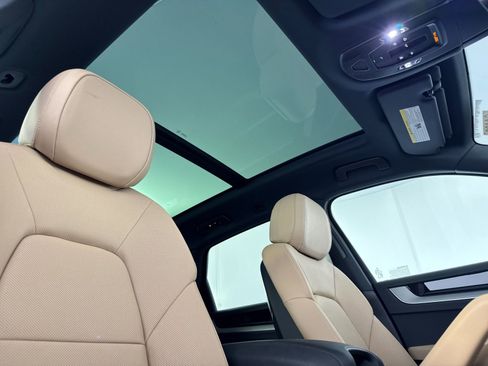 New 2026 Porsche Cayenne S AWD/4WD image 19