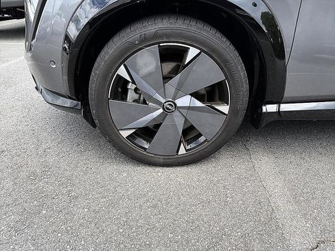 Certified 2023 Nissan Ariya AWD/4WD image 9