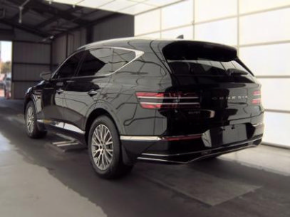 Used 2025 Genesis GV80 2.5T AWD/4WD image 8