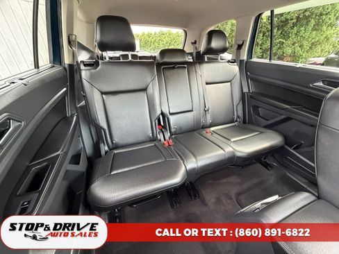 Used 2018 Volkswagen Atlas SE AWD/4WD image 16