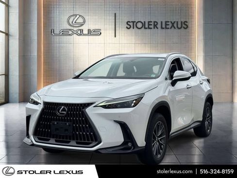 Used 2022 Lexus NX 250 FWD image 3