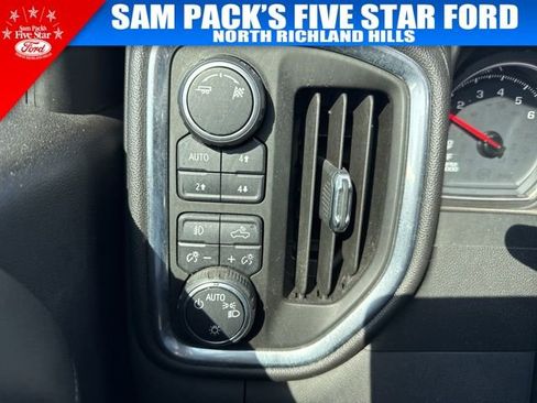 Used 2019 Chevrolet Silverado 1500 LT Trail Boss image 10