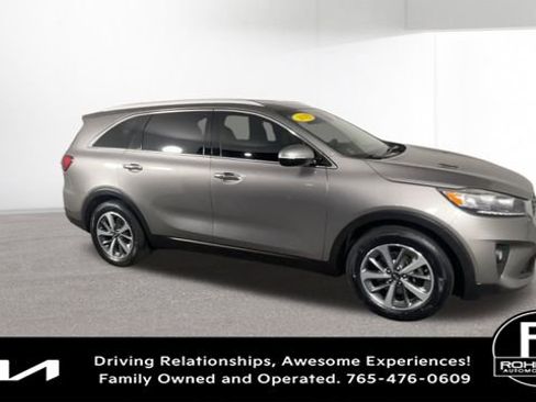Used 2019 Kia Sorento EX image 2