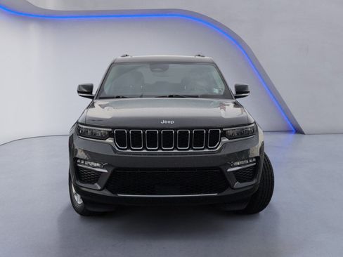 Used 2023 Jeep Grand Cherokee Limited RWD image 12